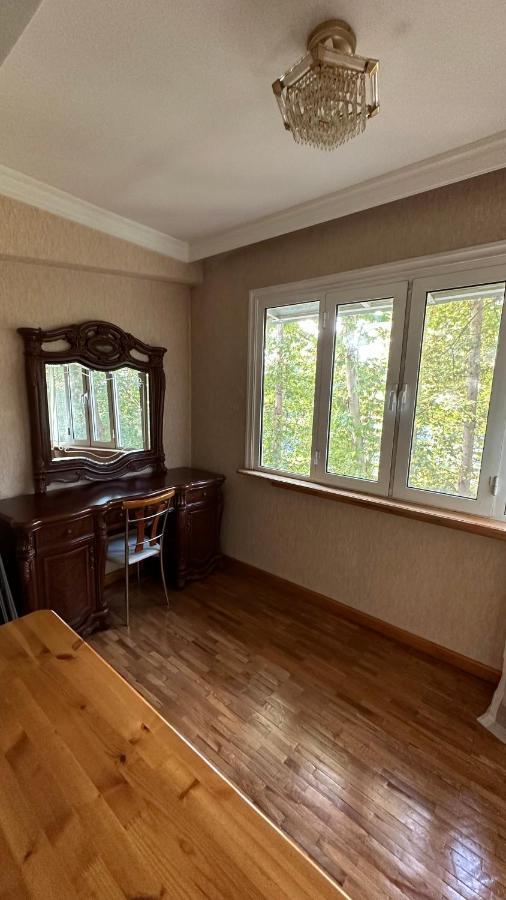 Апартаменты У Парка Голубые Купола И Цум Apartments At Blue Dome Park Tasjkent Exteriör bild